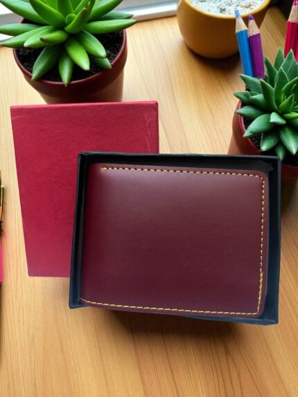 Premium Maroon Leather Men’s Bi‑Fold Wallet – Classic Design with Gift Box